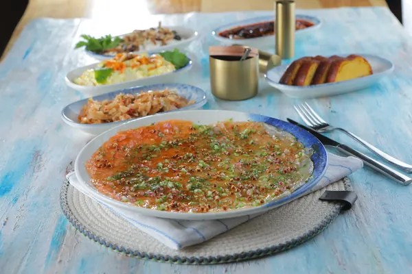 Somonlu & levrekli carpaccio